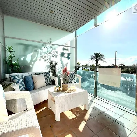 En Columnas -playa Locos. Apartment