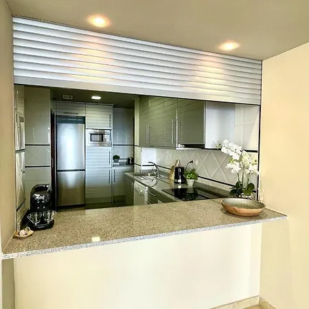 En Columnas -playa Locos. Apartment Torrevieja